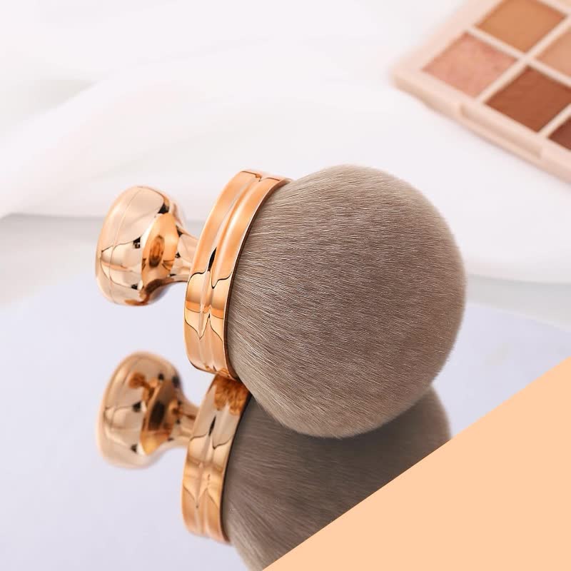 SerenoVita Featherlight Synthetic Makeup Brush - Image 3